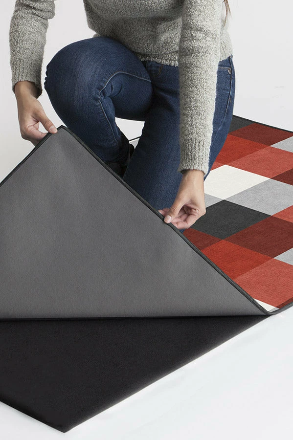 Promo 😍 Ruggable Buffalo Plaid Black & Red Rug 💯 - Image 6