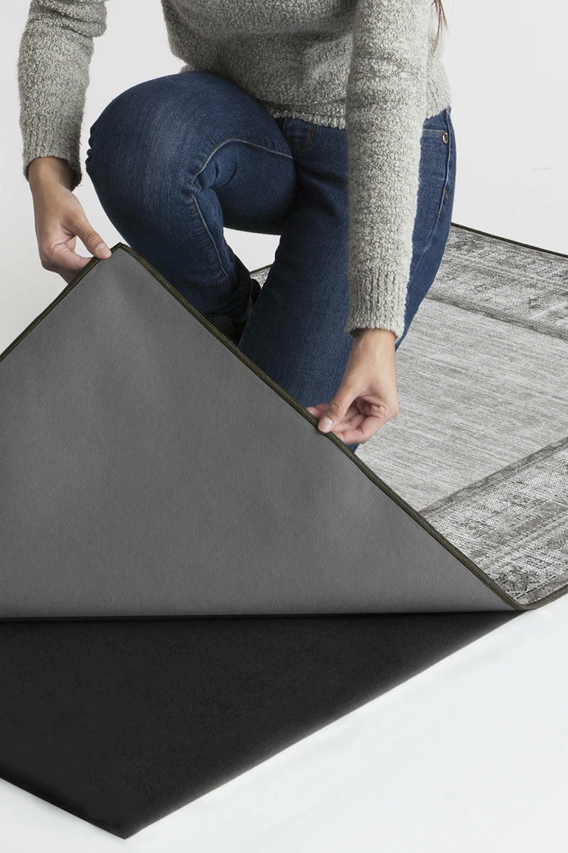 Outlet ๐ฏ Ruggable Vintage Daisy Bordered Grey Rug ๐ - Image 2