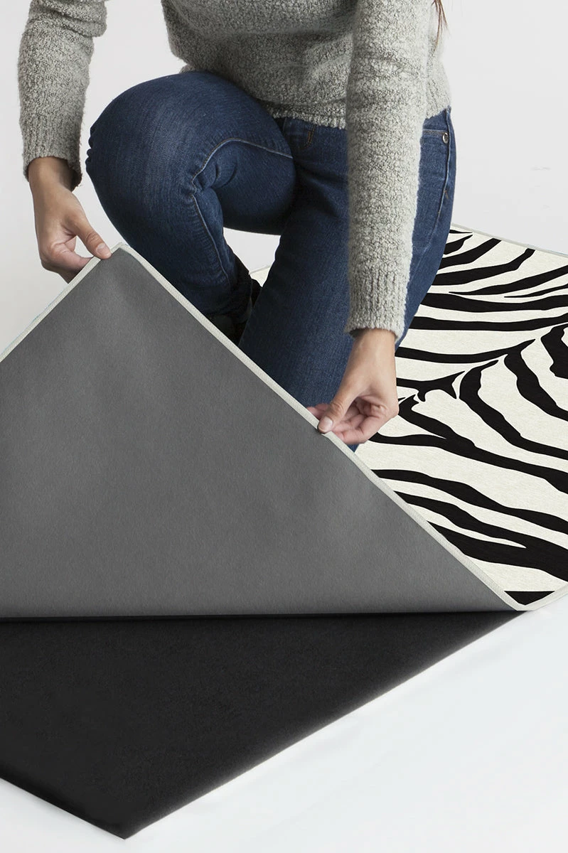 Best deal ๐งจ Ruggable Zebra Black Rug ๐ - Image 2