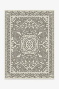 Budget ๐ Ruggable Almana Black & White Rug ๐