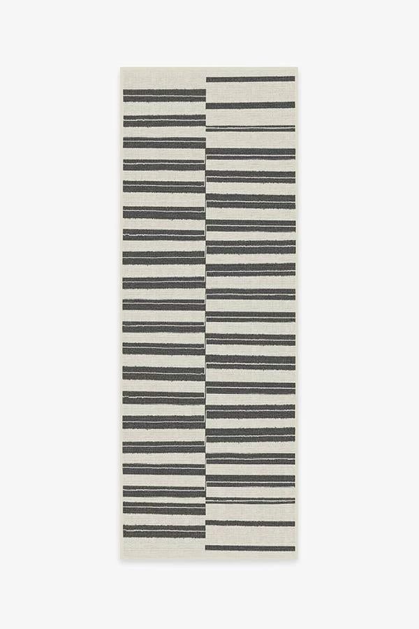 Cheap ๐ Ruggable Outdoor Offset Stripe Black Rug ๐งจ - Image 6