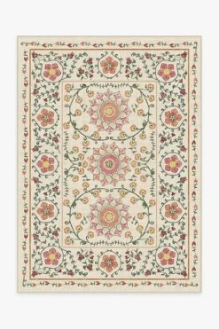 Deals ๐ Ruggable Suzani Coral Rug โญ